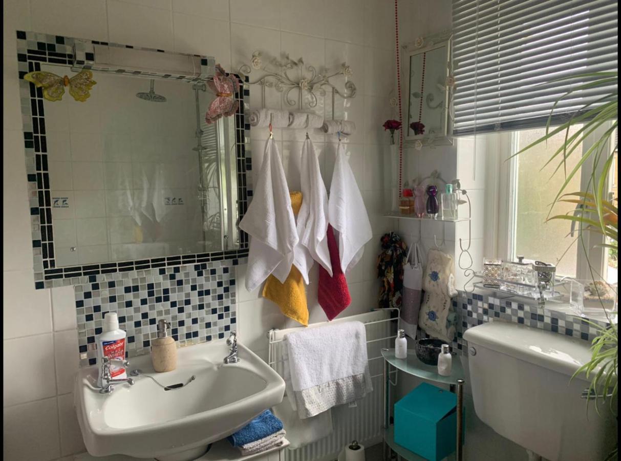 Cosy Room In London Wembley Екстериор снимка